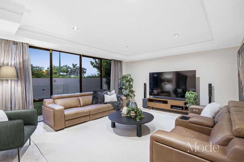 Photo - 19 Gunbower Road, Mount Pleasant WA 6153 - Image 9