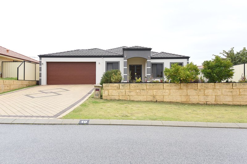 19 Gunnamatta Loop, Clarkson WA 6030