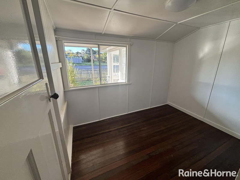 Photo - 19 Haly Street, Kingaroy QLD 4610 - Image 11