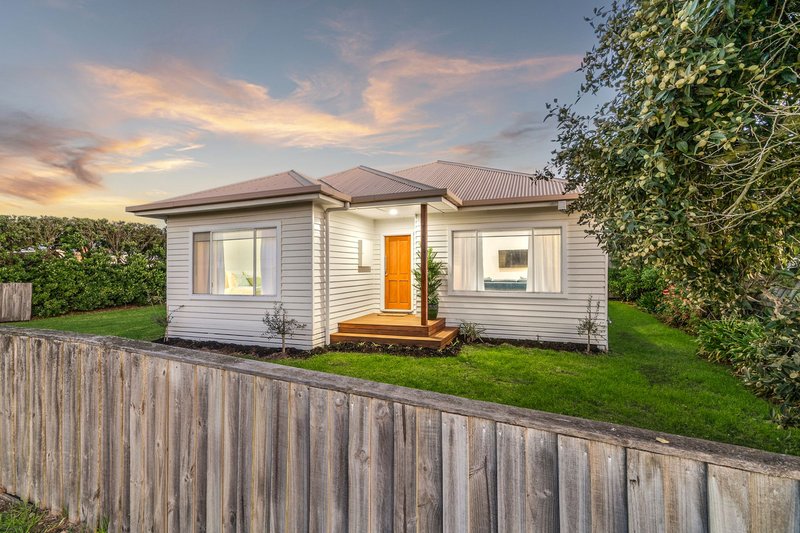 Photo - 19 Hamilton Street, Peterborough VIC 3270 - Image 3