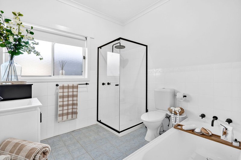 Photo - 19 Hamilton Street, Peterborough VIC 3270 - Image 13