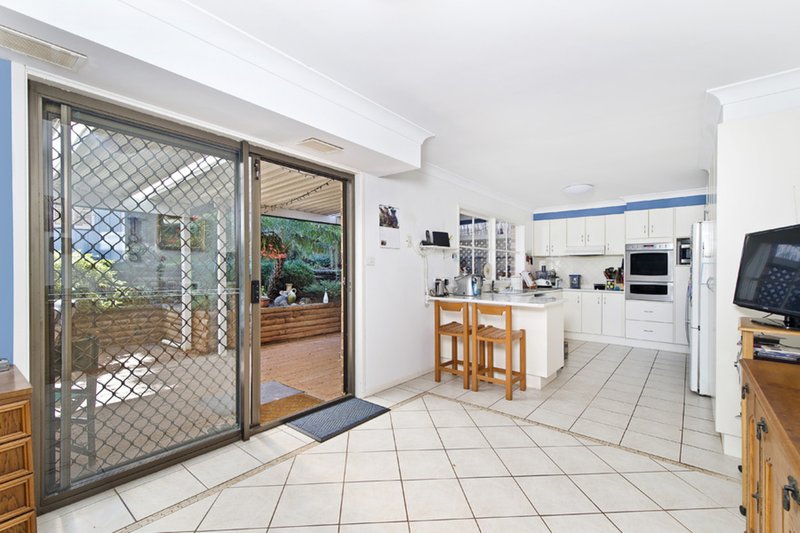 Photo - 19 Hamlyn Drive, Port Macquarie NSW 2444 - Image 4