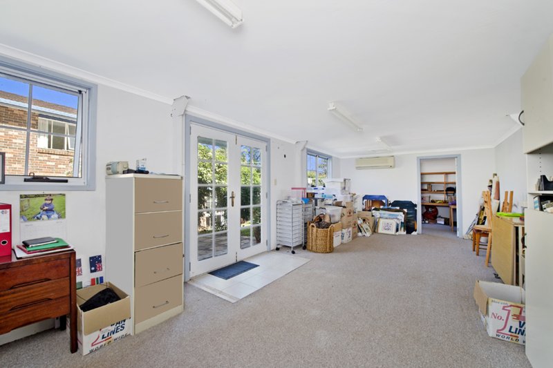 Photo - 19 Hamlyn Drive, Port Macquarie NSW 2444 - Image 9