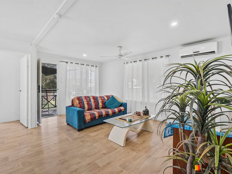 Photo - 19 Hardy Avenue, Park Avenue QLD 4701 - Image 5