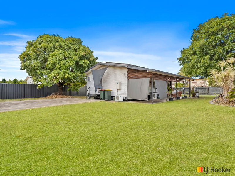 Photo - 19 Hardy Avenue, Park Avenue QLD 4701 - Image 12