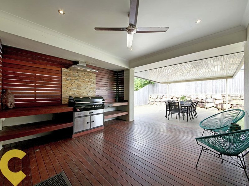 Photo - 19 Hare Street, North Lakes QLD 4509 - Image 3