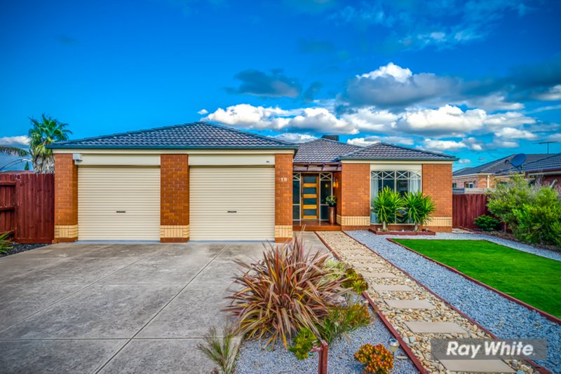 19 Harkaway Avenue, Hoppers Crossing VIC 3029