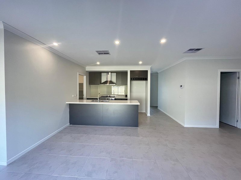 Photo - 19 Harwich Street, Rockbank VIC 3335 - Image 6