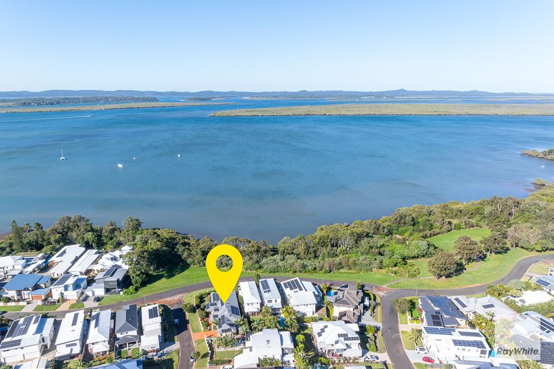 Photo - 19 Haslingden Drive, Redland Bay QLD 4165 - Image 1