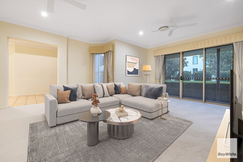 Photo - 19 Haslingden Drive, Redland Bay QLD 4165 - Image 5