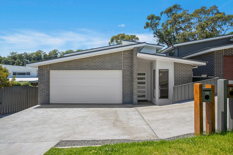 19 Headwater Place, Albion Park NSW 2527