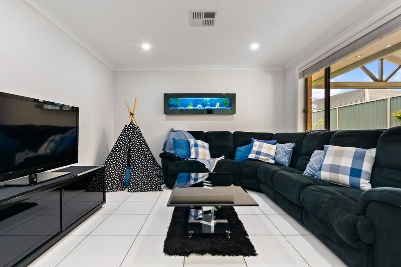 Photo - 19 Heathfield Street, Kellyville Ridge NSW 2155 - Image 5