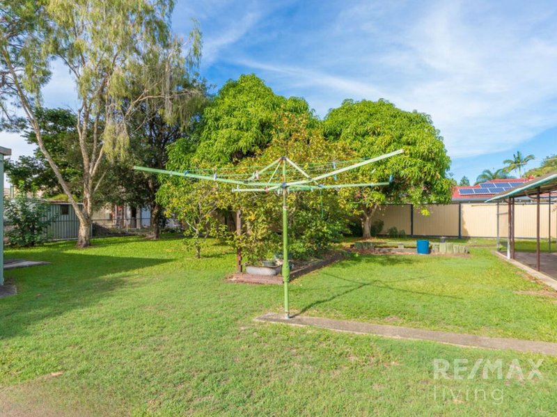 Photo - 19 Henderson Road, Burpengary QLD 4505 - Image 4