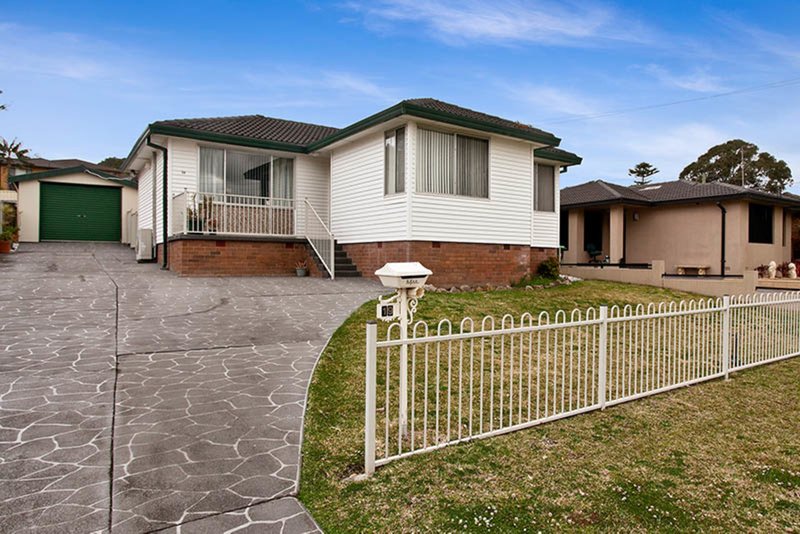 19 Henricks Parade, Mount Warrigal NSW 2528