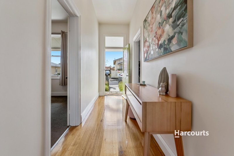 Photo - 19 Henry Street, Devonport TAS 7310 - Image 4