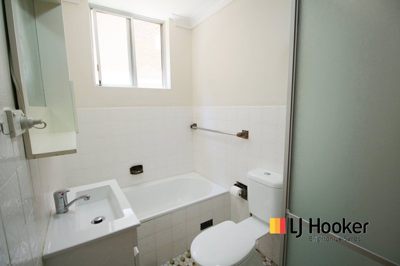 Photo - 1/9 Hercules Road, Brighton-Le-Sands NSW 2216 - Image 5