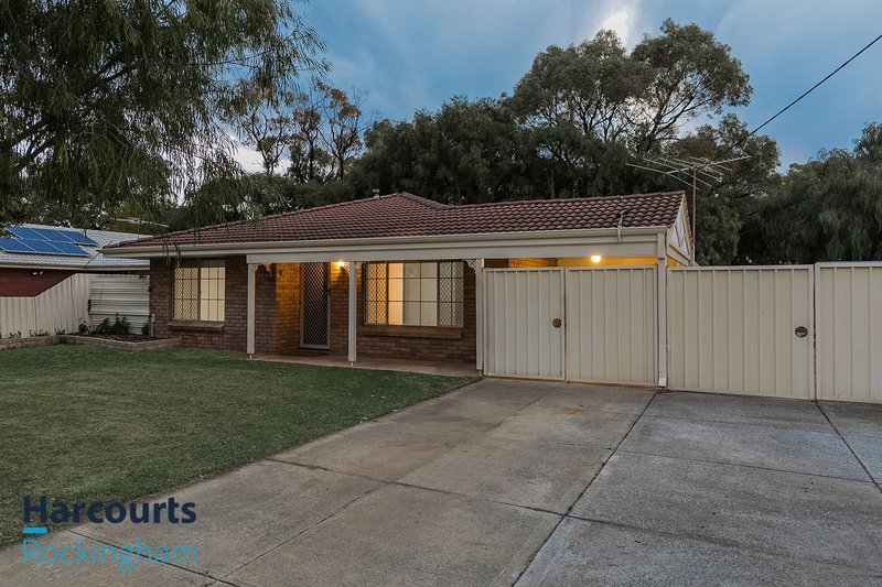 Photo - 19 Hercules Street, Rockingham WA 6168 - Image 6