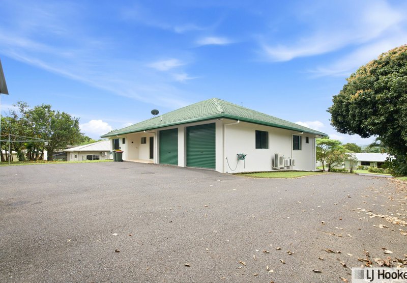 Photo - 19 Hielscher Street, Tully QLD 4854 - Image 17
