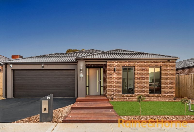 19 Higgins Street, Plumpton VIC 3335