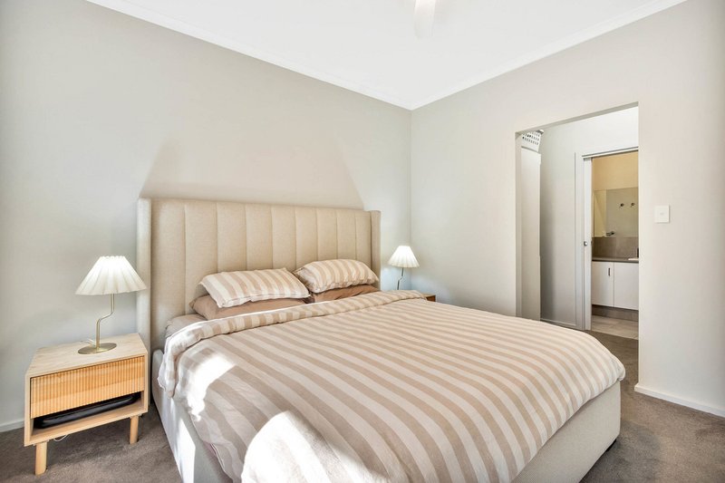 Photo - 19 Highland Circuit, Blakeview SA 5114 - Image 10