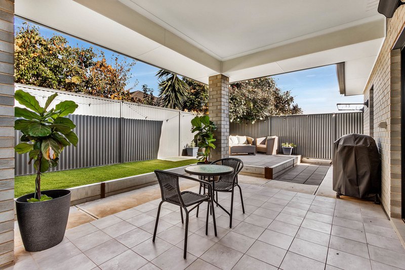 Photo - 19 Highland Circuit, Blakeview SA 5114 - Image 16