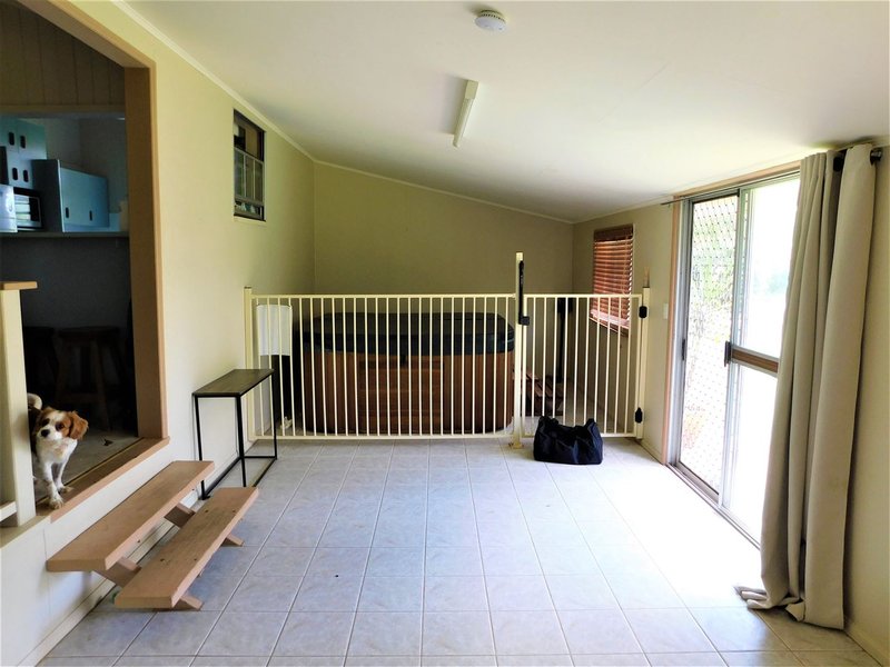 Photo - 19 Hilda Street, Charleville QLD 4470 - Image 10