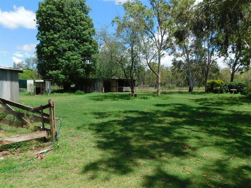 Photo - 19 Hilda Street, Charleville QLD 4470 - Image 12