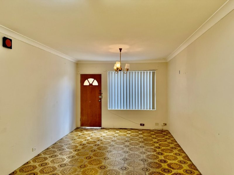 Photo - 1/9 Hill Street, Cabramatta NSW 2166 - Image 6