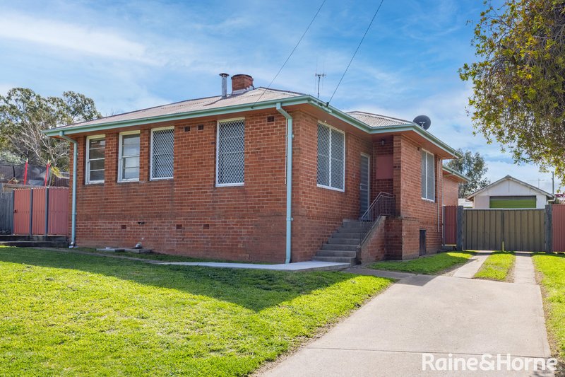 19 Hill Street, West Bathurst NSW 2795