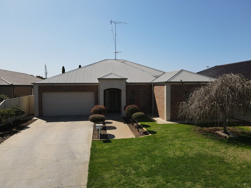 19 Hillam Drive, Griffith NSW 2680