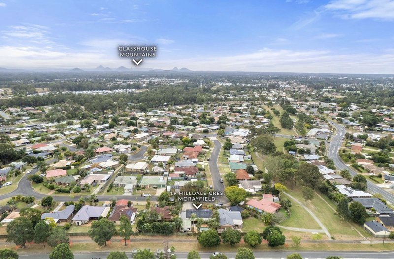 Photo - 19 Hilldale Crescent, Morayfield QLD 4506 - Image 16