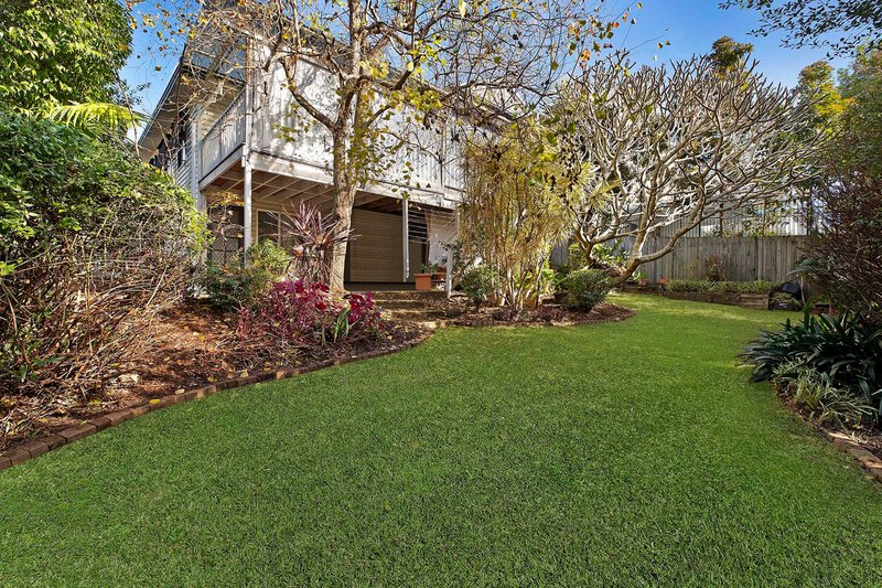 Photo - 19 Hilltop Road, Wamberal NSW 2260 - Image 7