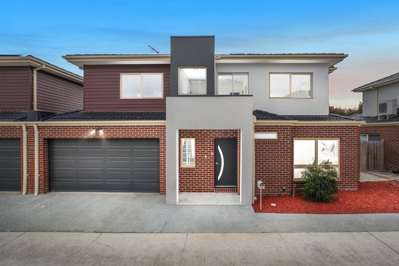 Photo - 19 Hillview Crescent, Ferntree Gully VIC 3156 - Image 1