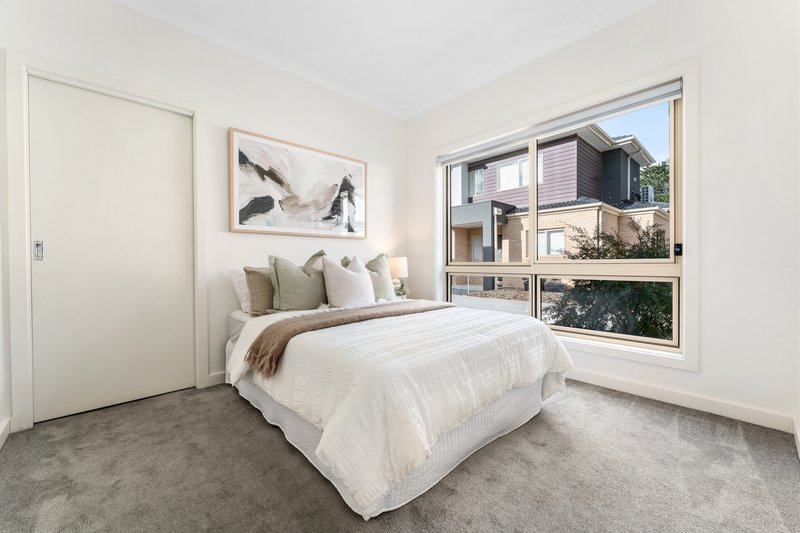 Photo - 19 Hillview Crescent, Ferntree Gully VIC 3156 - Image 12