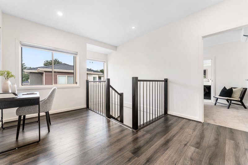 Photo - 19 Hillview Crescent, Ferntree Gully VIC 3156 - Image 16