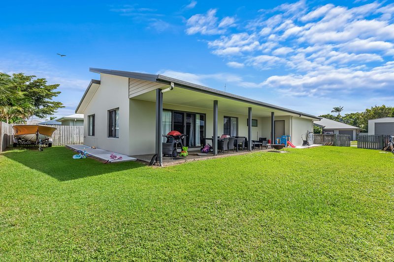 Photo - 19 Honey Myrtle Street, Proserpine QLD 4800 - Image 3