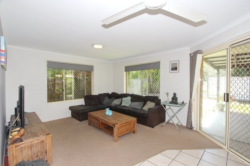 Photo - 19 Honeymyrtle Court, Mountain Creek QLD 4557 - Image 7