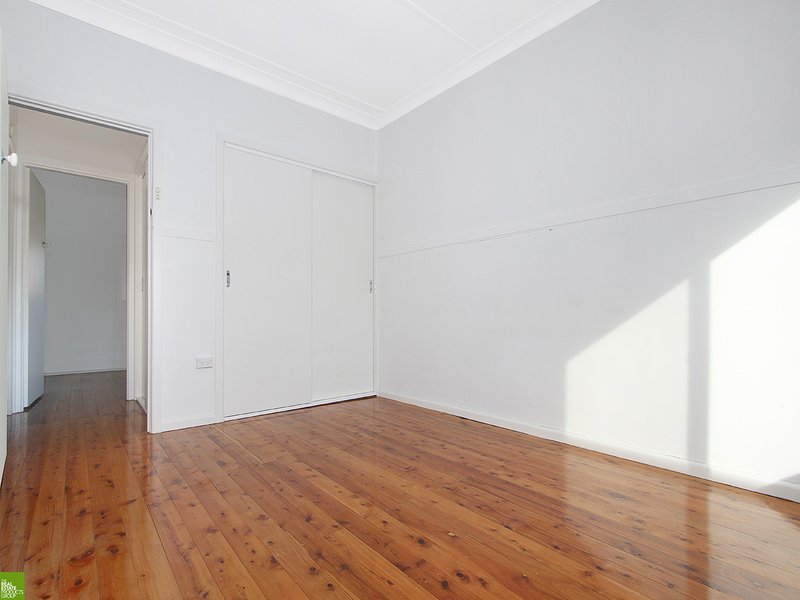 Photo - 1/9 Hopetoun Street, Oak Flats NSW 2529 - Image 3