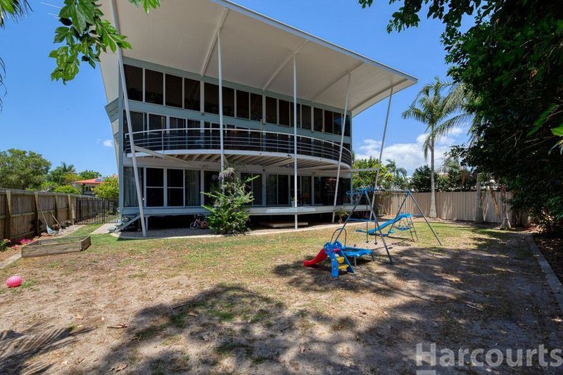 Photo - 19 Howard Court, Sandstone Point QLD 4511 - Image 5