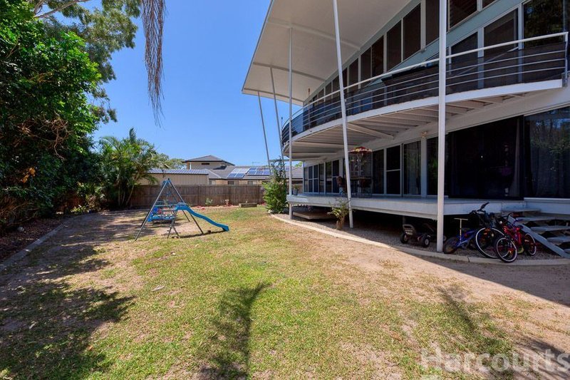 Photo - 19 Howard Court, Sandstone Point QLD 4511 - Image 6