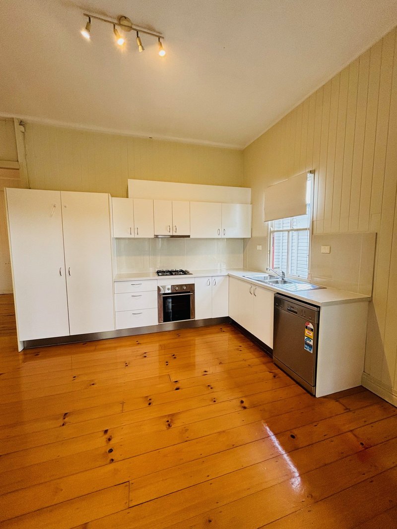 Photo - 19 Howie Street, Clayfield QLD 4011 - Image 10