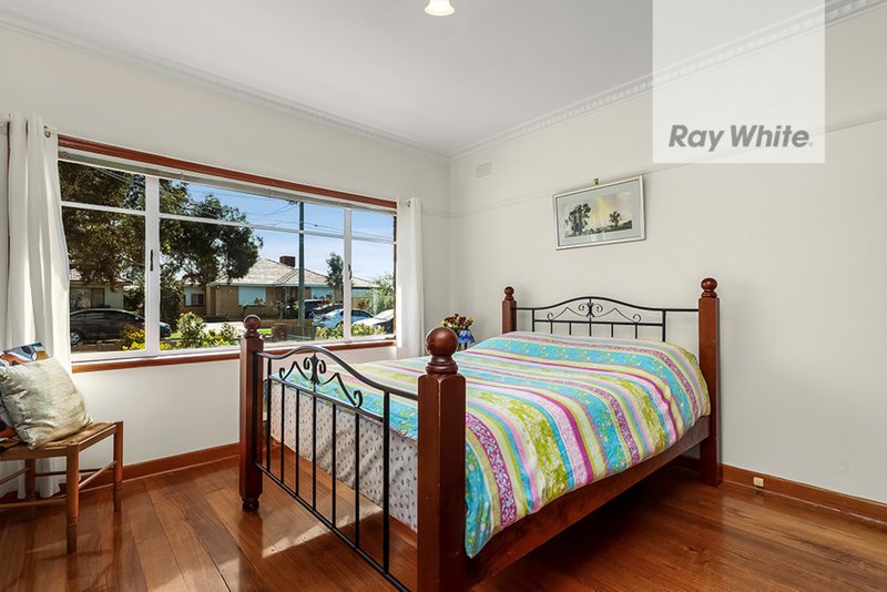 Photo - 19 Hudson Street, Fawkner VIC 3060 - Image 3