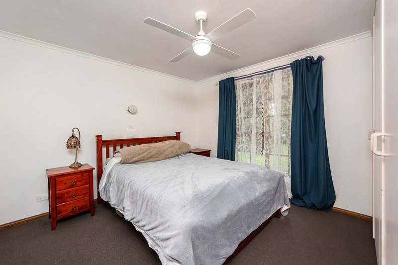 Photo - 19 Hughes Street, Mount Barker SA 5251 - Image 4