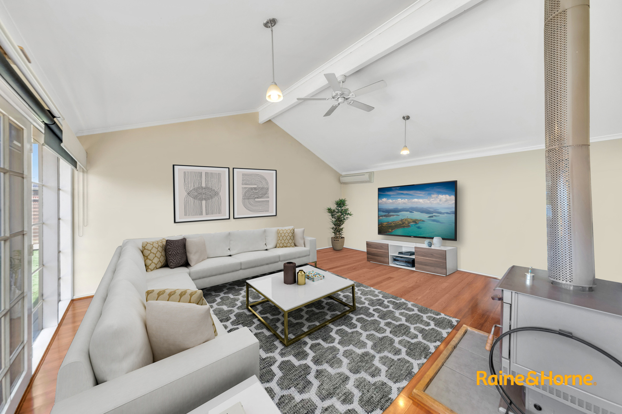 3-bedroom house at 19 Hunter Street, Moe, VIC 3825, , Victoria