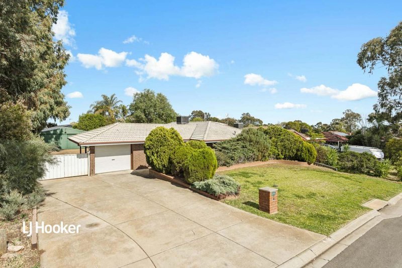 19 Ina Close, Craigmore SA 5114