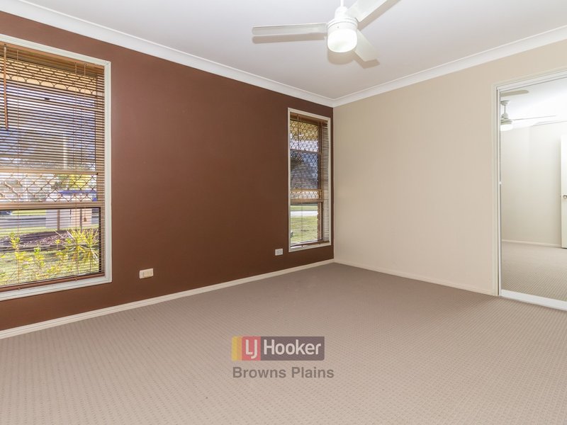 Photo - 19 Indica Crescent, Regents Park QLD 4118 - Image 6