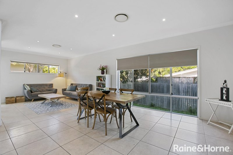 Photo - 19 Jacksonia Place, Noosaville QLD 4566 - Image 3