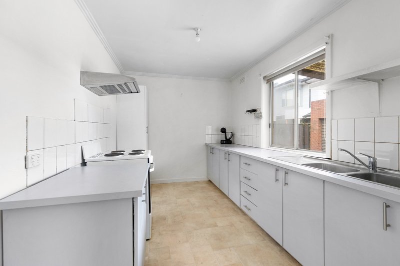 Photo - 19 James Street, Fawkner VIC 3060 - Image 4