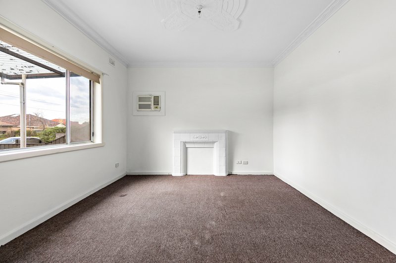 Photo - 19 James Street, Fawkner VIC 3060 - Image 8