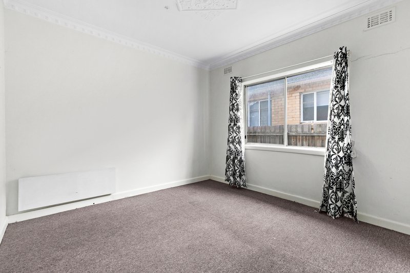 Photo - 19 James Street, Fawkner VIC 3060 - Image 11